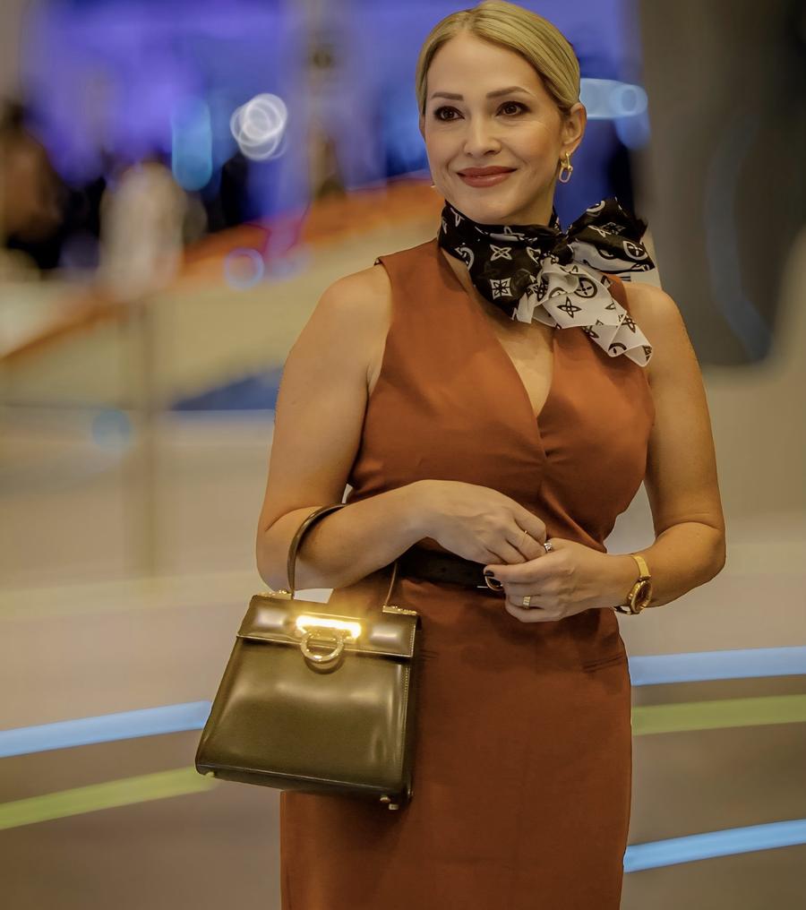 Cristiane Oliveira em Dubai
